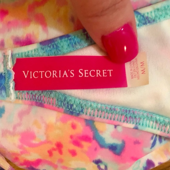 Victoria’s Secret cotton candy strapless bikini top, Medium - Picture 4 of 5